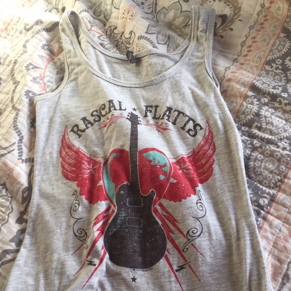 Tank top!!